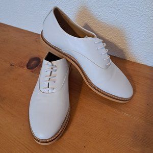 Frank & Oak White Oxford Lace-Up Shoes